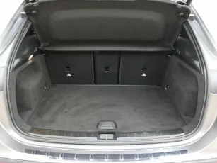 Mercedes-Benz  8