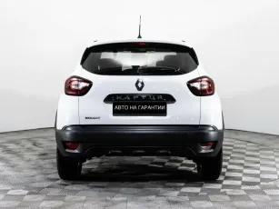 Renault  6