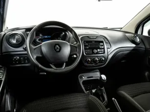 Renault  9
