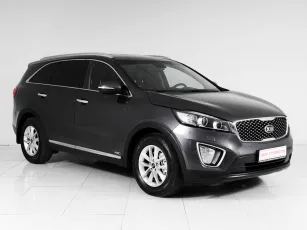Kia  3