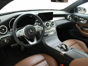 Mercedes-Benz  10