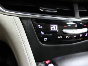 Cadillac  17