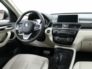 BMW  10