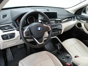 BMW  12