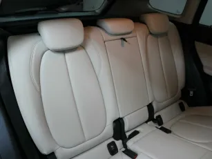 BMW  13