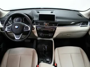 BMW  9