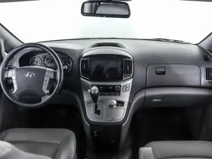Hyundai  6