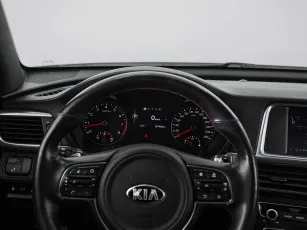 Kia  16