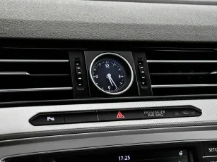 Volkswagen  9
