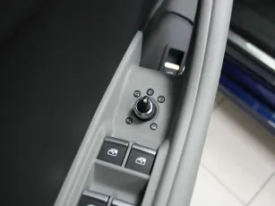 Audi  16