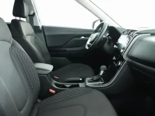 Hyundai  6