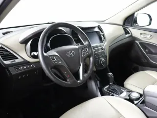Hyundai  7