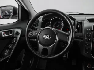 Kia  10