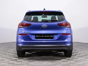 Hyundai  6