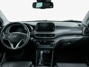 Hyundai  8
