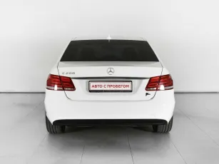 Mercedes-Benz  5