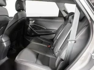 Hyundai  11