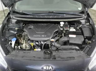 Kia  11