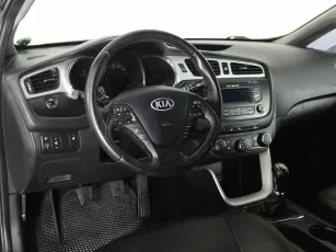 Kia  13