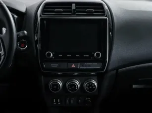 Mitsubishi  10