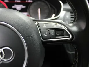 Audi  12