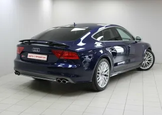 Audi  4