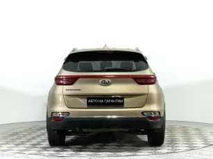 Kia  4