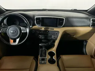 Kia  7