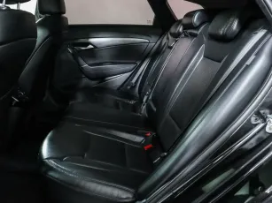Hyundai  11