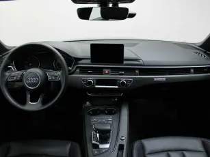 Audi  10