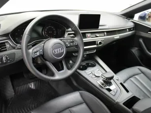 Audi  11