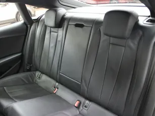 Audi  14
