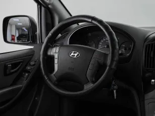 Hyundai  10