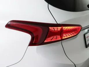 Hyundai  8