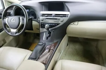 Lexus  11