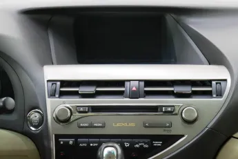 Lexus  12