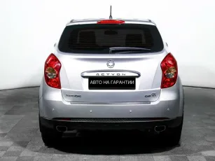 SsangYong  6