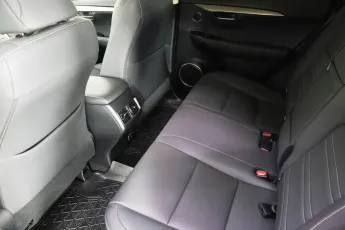 Lexus  12