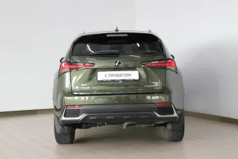 Lexus  5