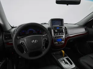 Hyundai  9
