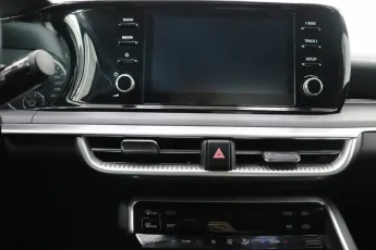 Kia  12