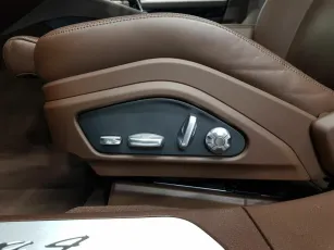 Porsche  12