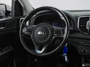 Kia  18