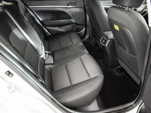 Hyundai  7