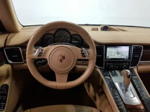 Porsche  8