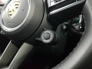 Porsche  19