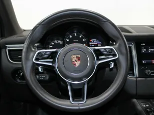 Porsche  11