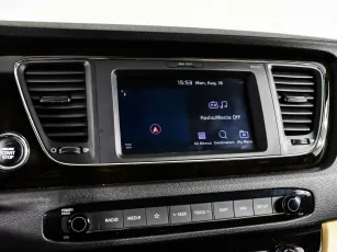 Kia  10
