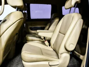 Kia  19