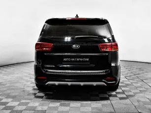 Kia  4